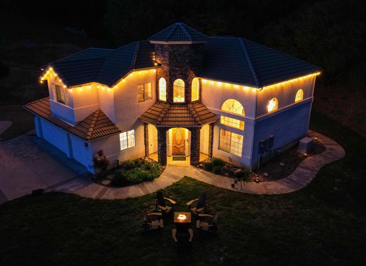 Mountain Majesty With Hot Tub, Pool Table, Generator, Ev Hookup Oakhurst Exterior foto