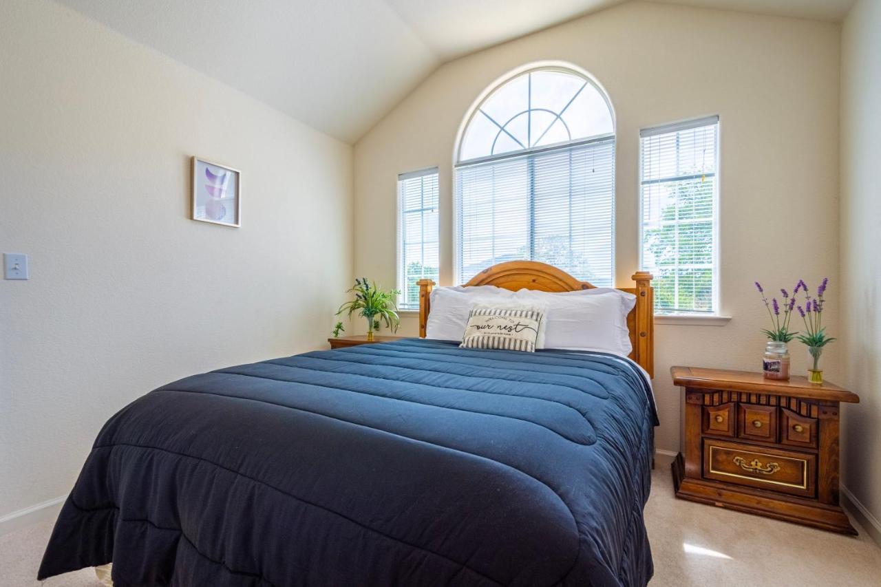 Mountain Majesty With Hot Tub, Pool Table, Generator, Ev Hookup Oakhurst Exterior foto