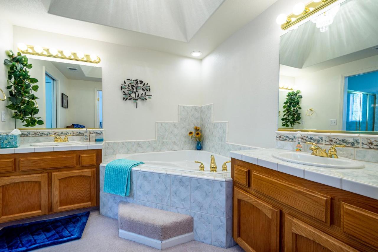 Mountain Majesty With Hot Tub, Pool Table, Generator, Ev Hookup Oakhurst Exterior foto