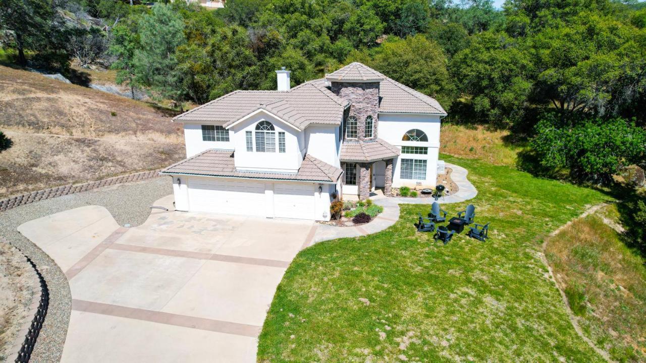 Mountain Majesty With Hot Tub, Pool Table, Generator, Ev Hookup Oakhurst Exterior foto